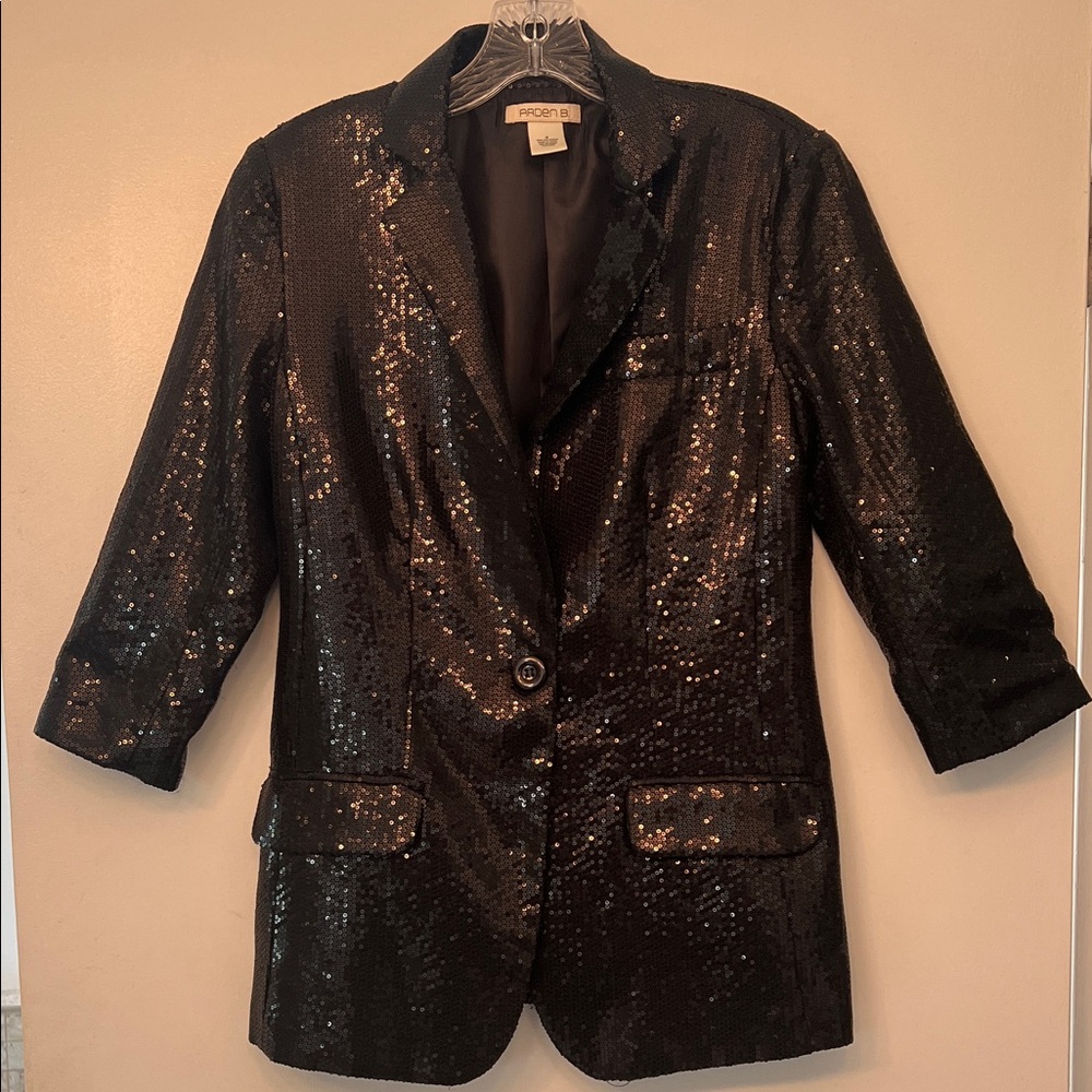 Women’s Dressy Black Sequined Blazer, 3/4 ruched sleeves, Size M
